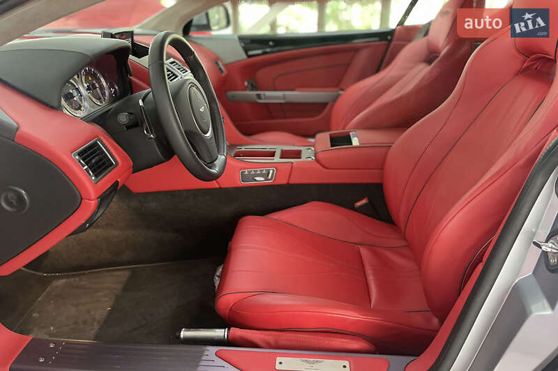 Купе Aston Martin DB9 2013 в Киеве