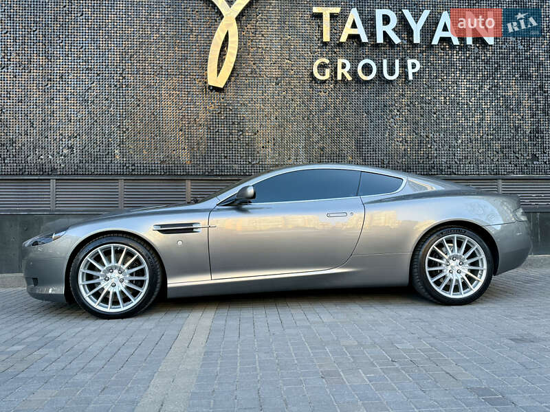 Купе Aston Martin DB9 2008 в Киеве
