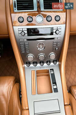 Кабриолет Aston Martin DB9 2007 в 