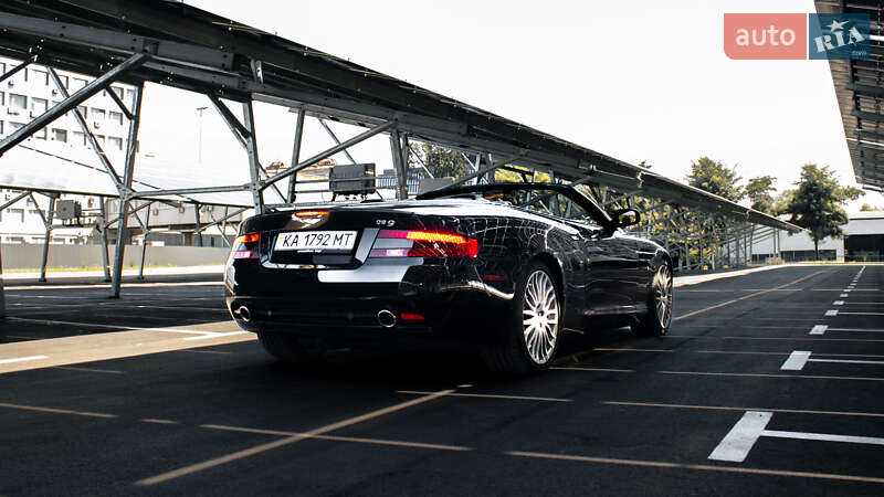 Кабріолет Aston Martin DB9 2006 в Києві