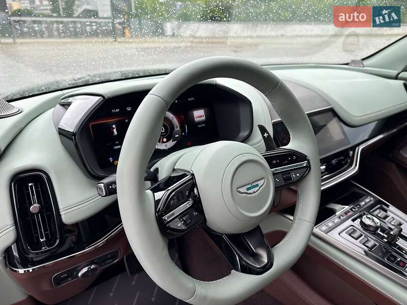 Позашляховик / Кросовер Aston Martin DBX 707 2024 в Києві