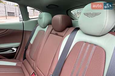 Внедорожник / Кроссовер Aston Martin DBX 707 2024 в 