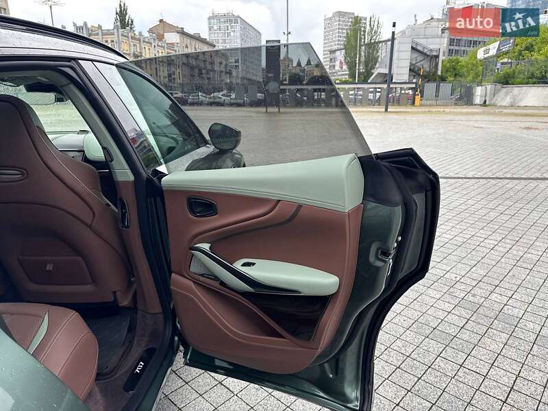 Позашляховик / Кросовер Aston Martin DBX 707 2024 в Києві