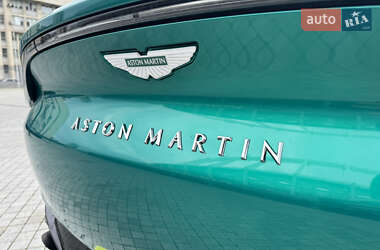 Позашляховик / Кросовер Aston Martin DBX 707 2025 в 