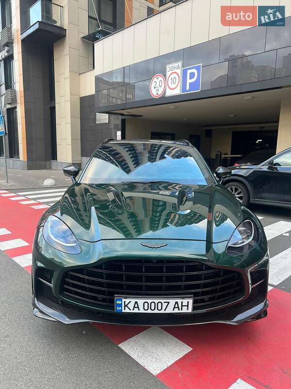 Внедорожник / Кроссовер Aston Martin DBX 707 2023 в Киеве
