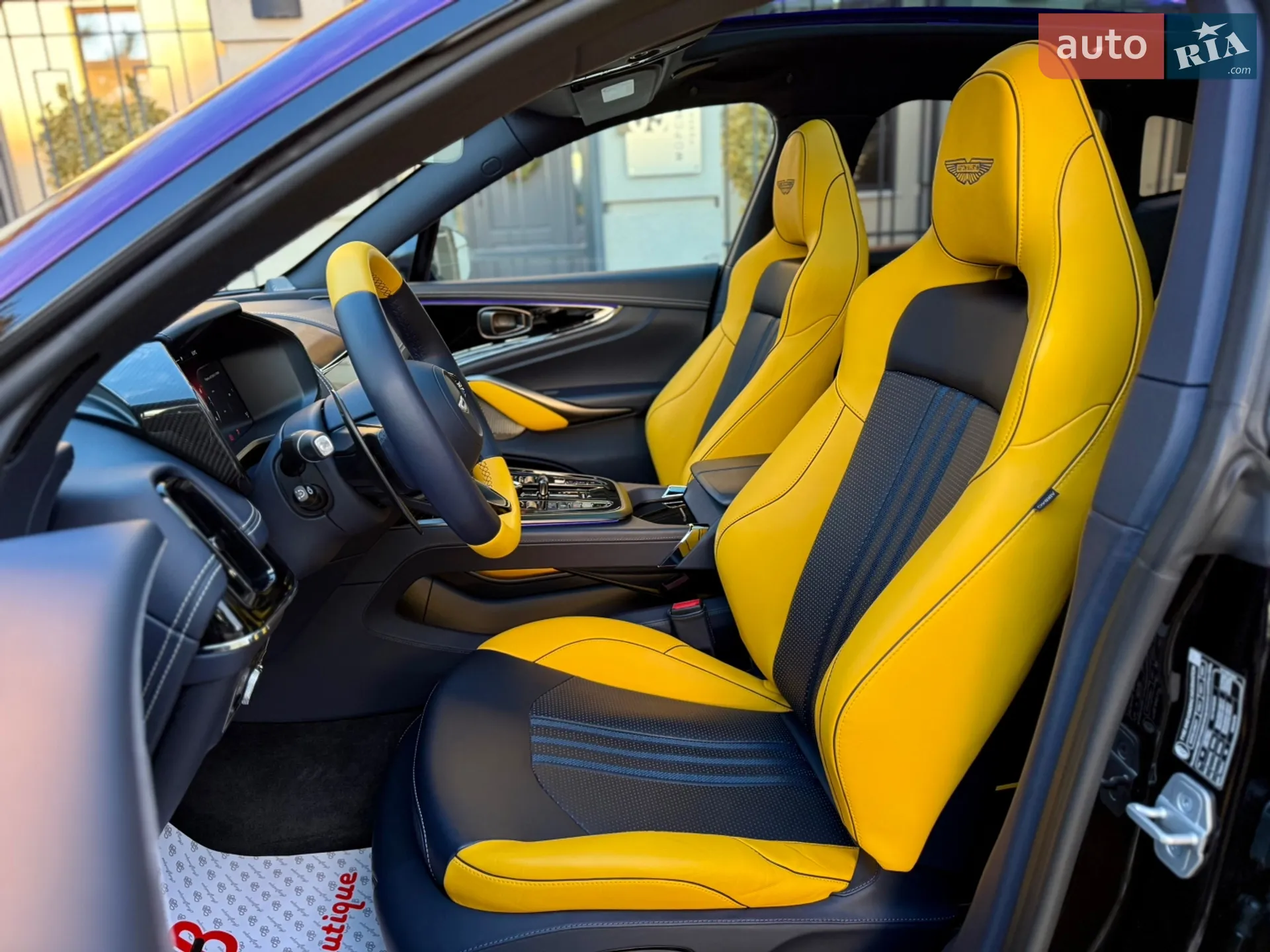 2024 Aston Martin DBX - мініатюра 37