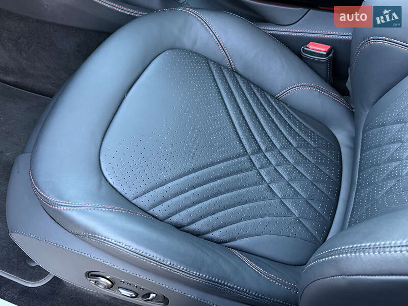 Внедорожник / Кроссовер Aston Martin DBX 2023 в Киеве фото 23 Внедорожник / Кроссовер Aston Martin DBX 2023 в Киеве