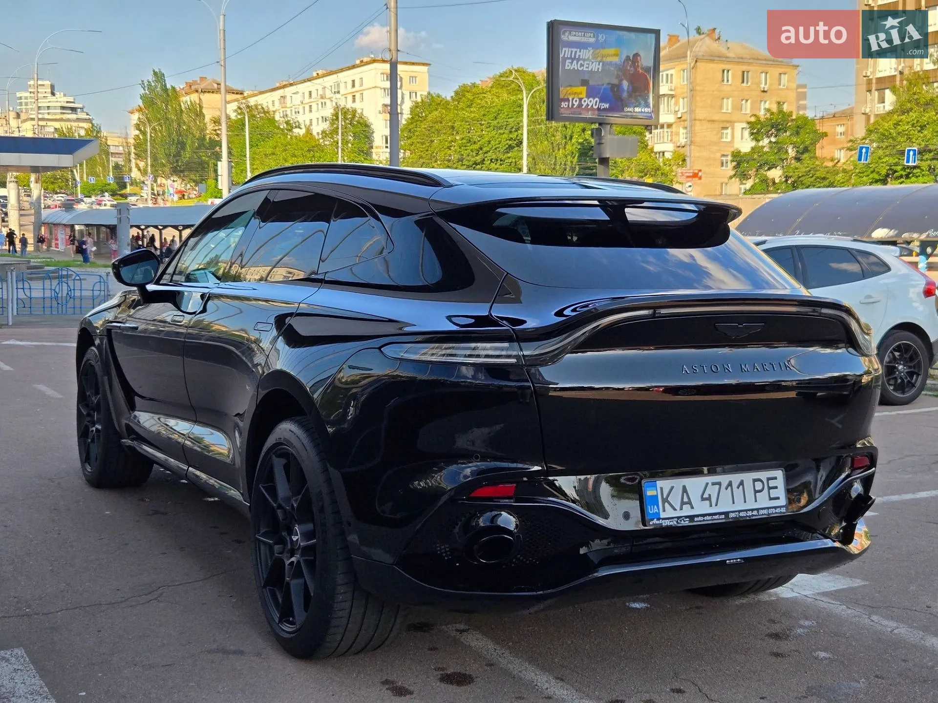 2021 Aston Martin DBX - мініатюра 5