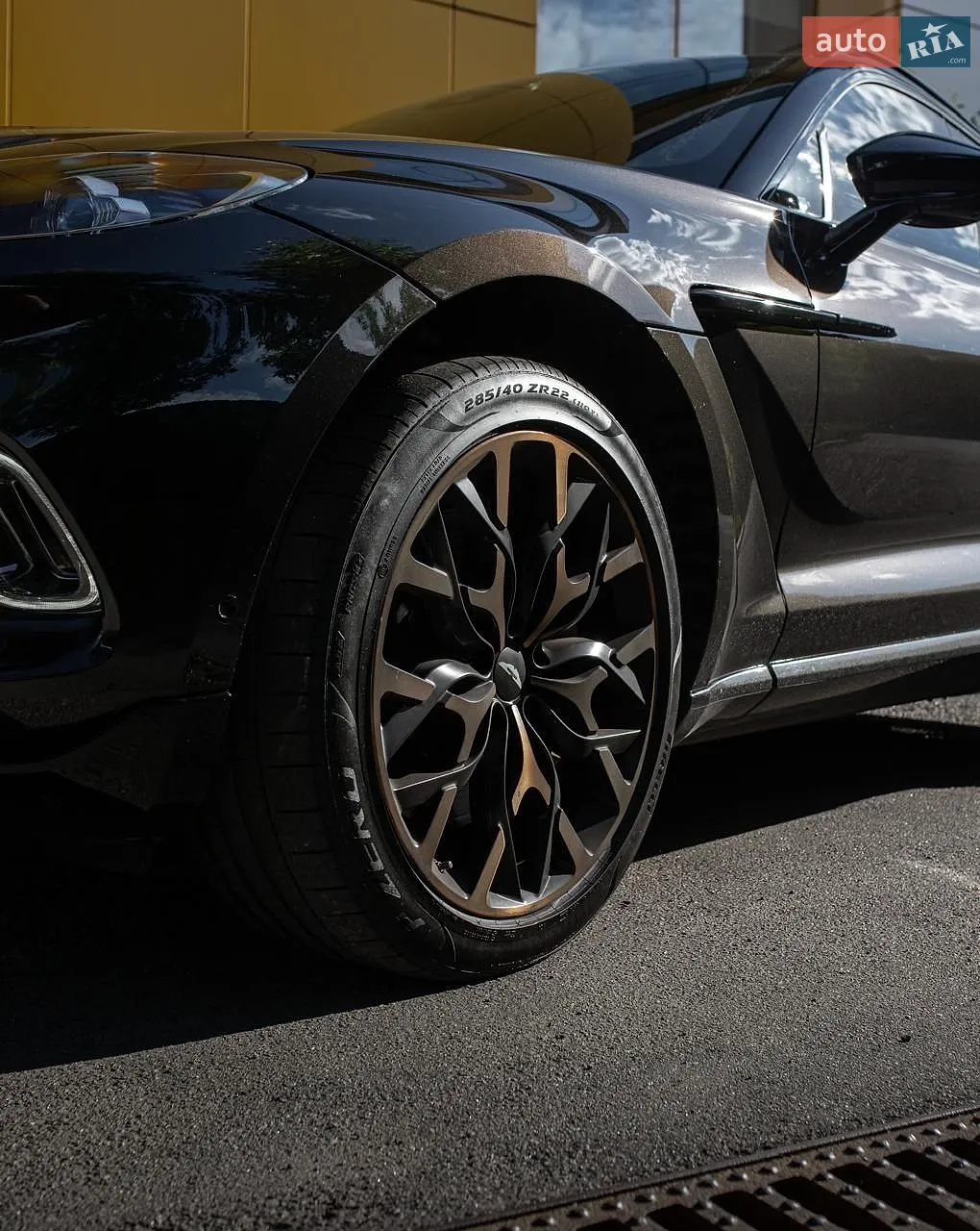 2022 Aston Martin DBX - мініатюра 20