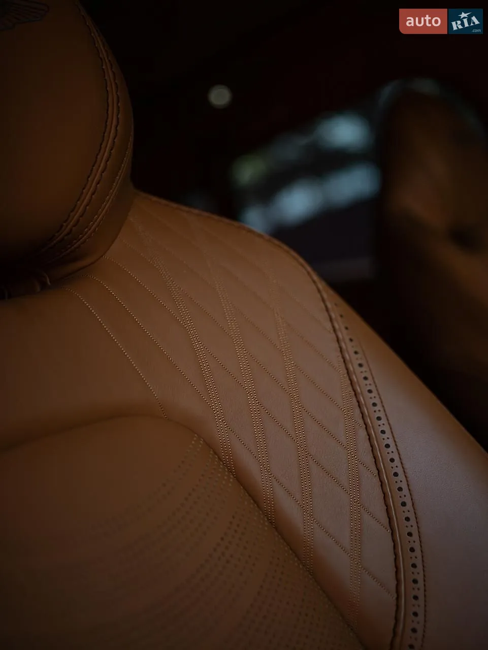 2022 Aston Martin DBX - мініатюра 21