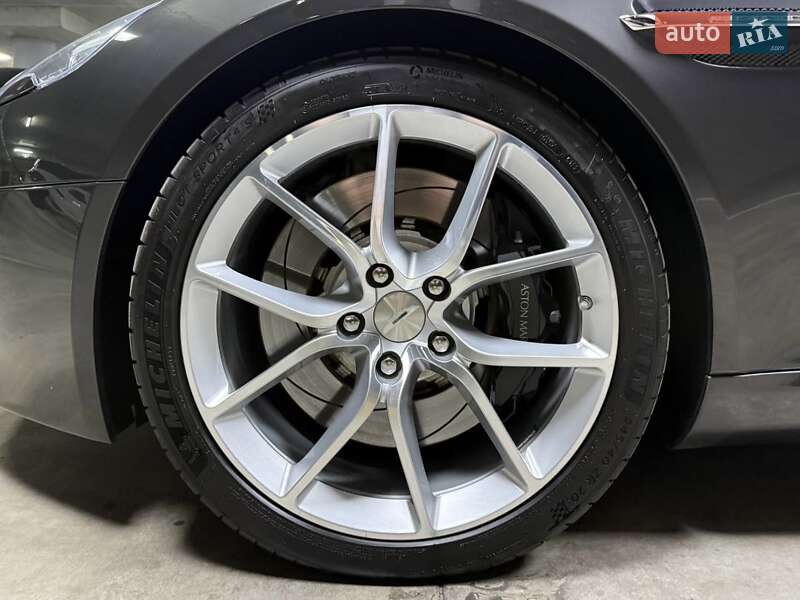 Седан Aston Martin Rapide 2015 в Киеве