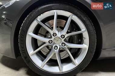 Седан Aston Martin Rapide 2015 в 