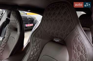 Седан Aston Martin Rapide 2015 в 