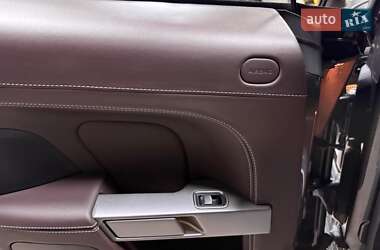 Седан Aston Martin Rapide 2015 в 