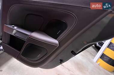 Седан Aston Martin Rapide 2015 в 