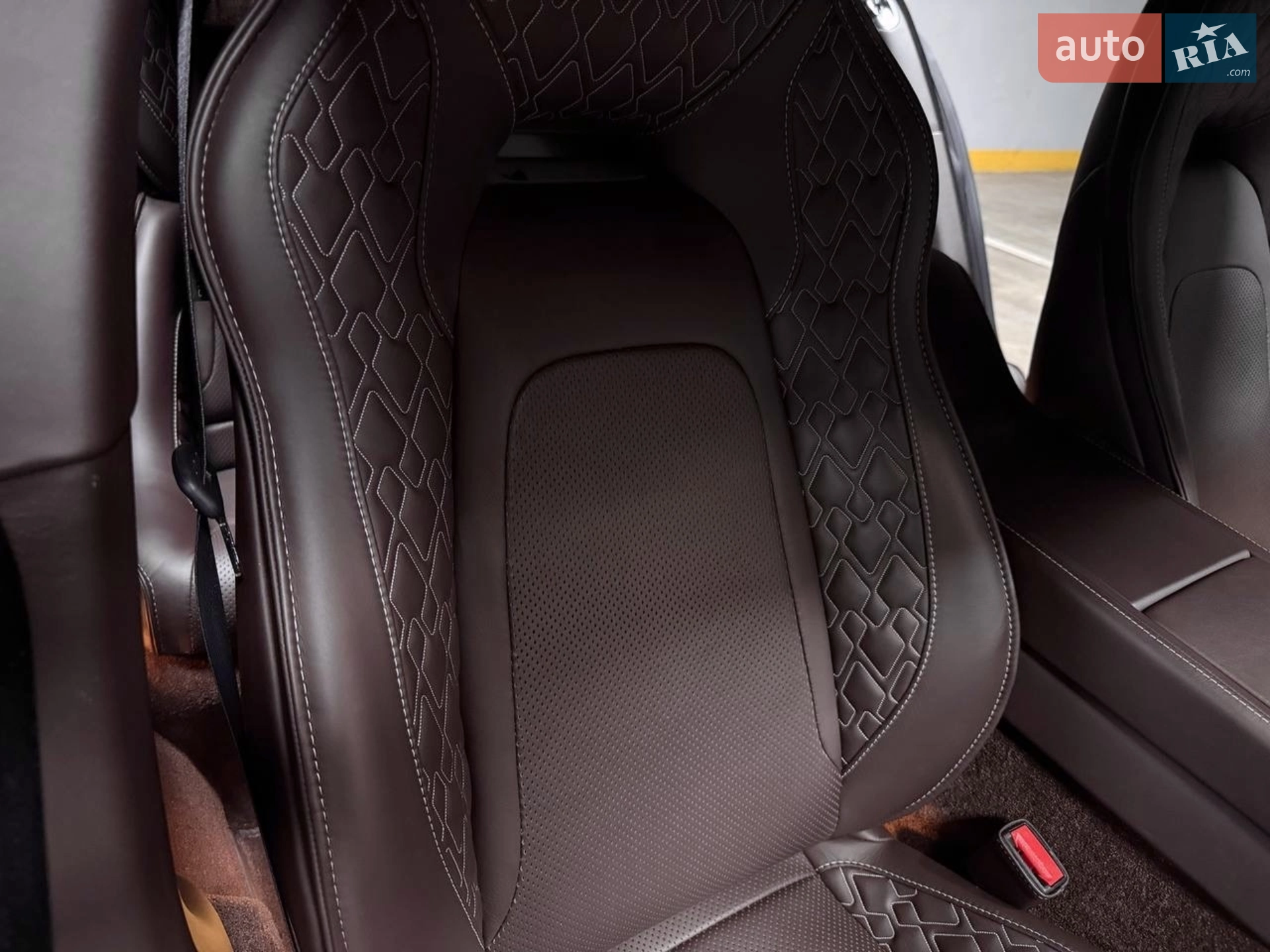 2015 Aston Martin Rapide - мініатюра 115