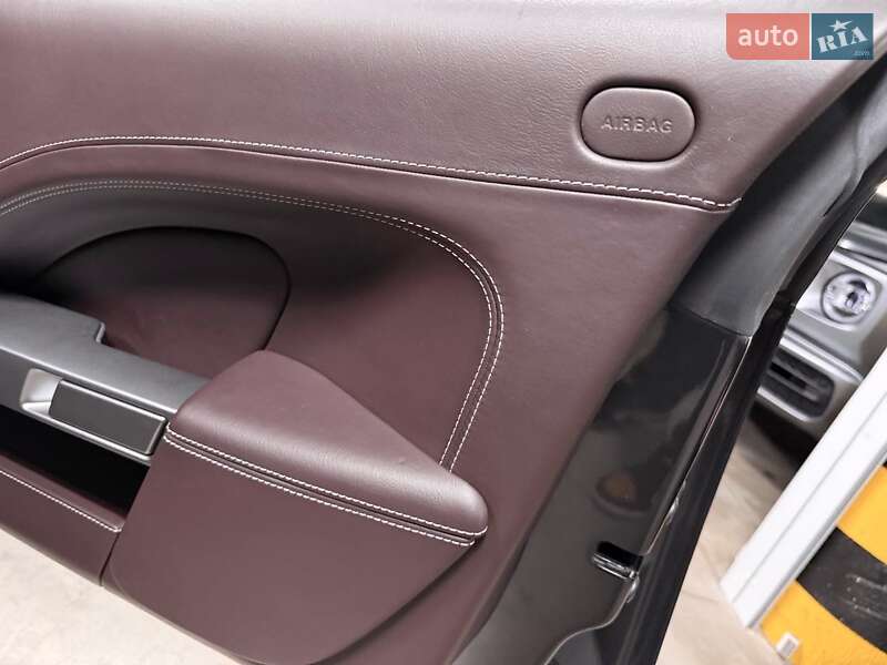 Седан Aston Martin Rapide 2015 в Киеве