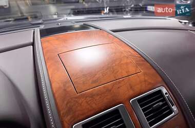 Седан Aston Martin Rapide 2015 в 