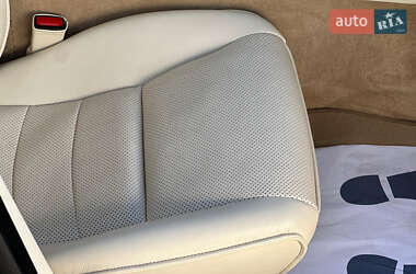 Седан Aston Martin Rapide 2014 в 