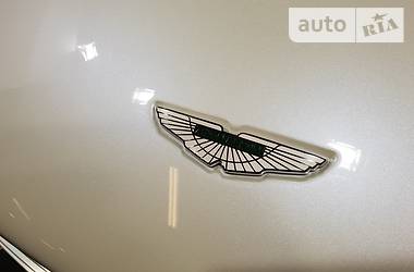 Кабриолет Aston Martin Vantage 2009 в 
