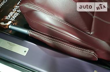 Кабриолет Aston Martin Vantage 2009 в 