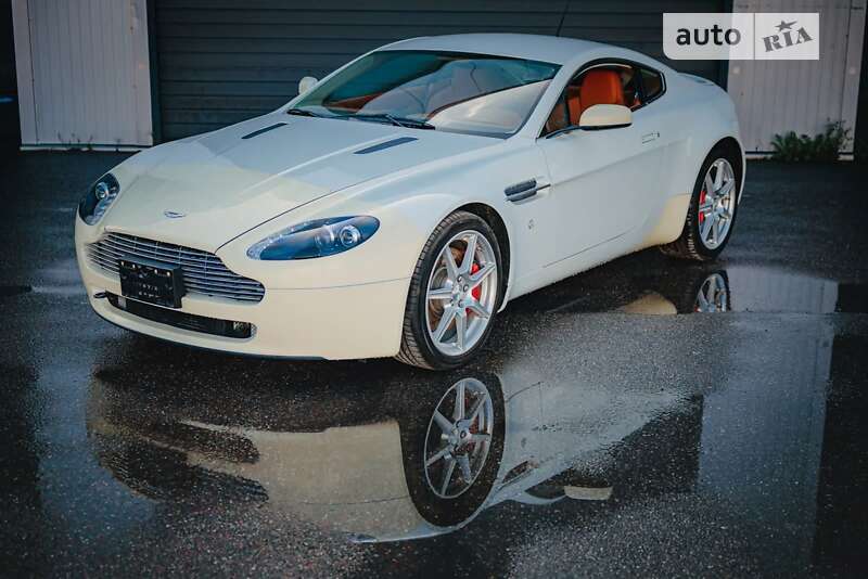 Купе Aston Martin Vantage 2006 в Киеве