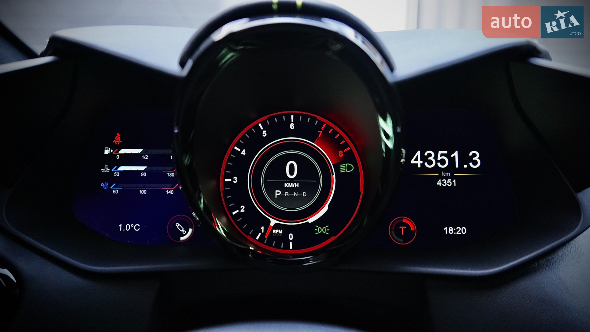 2018 Aston Martin V8 Vantage - мініатюра 44