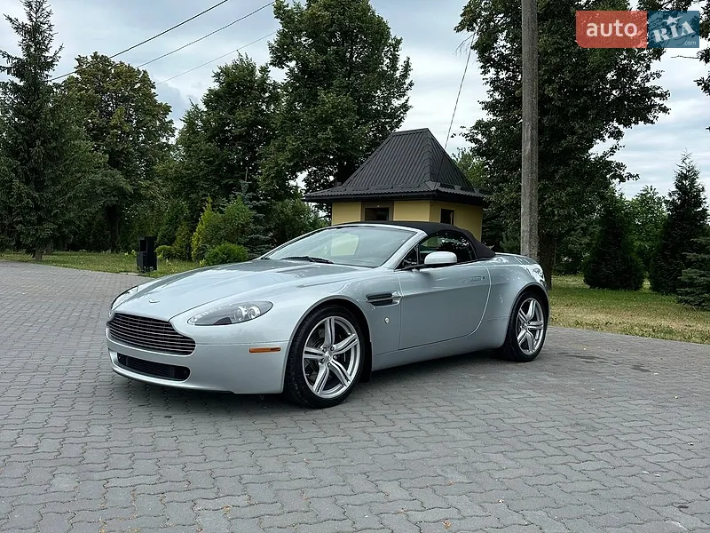 Aston Martin Vantage