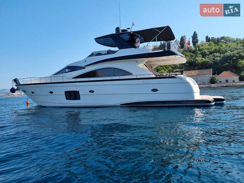 Моторна яхта Astondoa 66 2010 в Києві