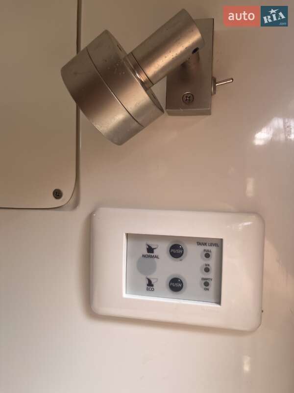 Моторная яхта Atlantic Marine Adventure 780 2018 в Виннице