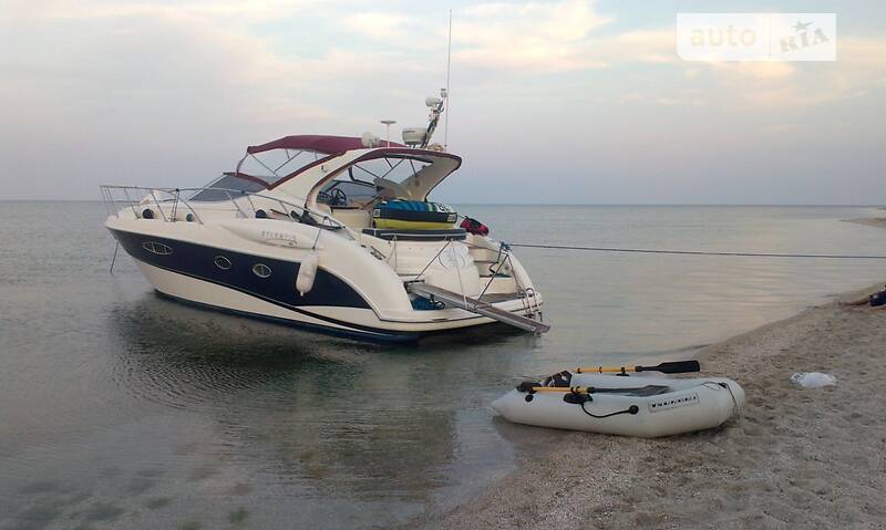 Моторная яхта Atlantis 42 2006 в Одессе
