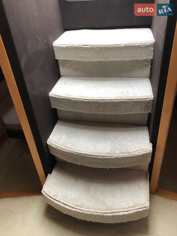 Моторная яхта Atlantis 50 2008 в Киеве