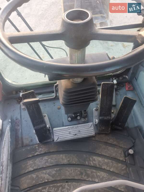 Экскаватор погрузчик Atlas 1404 2002 в Черновцах