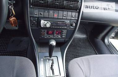 Седан Audi 100 1993 в Коростене