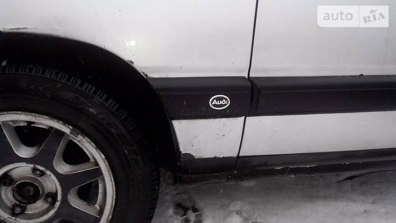 Седан Audi 100 1990 в Житомире