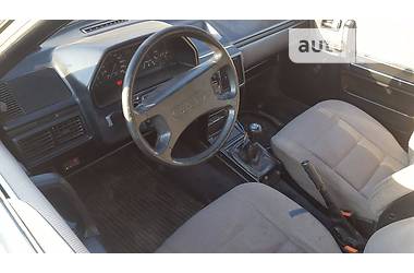 Седан Audi 100 1989 в Дрогобичі