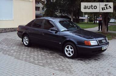 Седан Audi 100 1992 в Жидачове