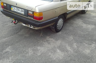 Седан Audi 100 1986 в Черкассах