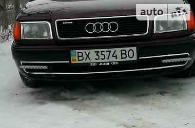 Седан Audi 100 1991 в Волочиске