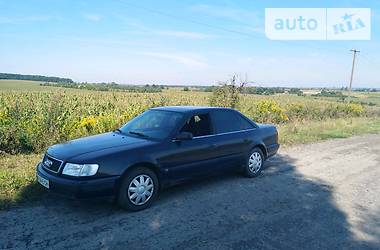 Седан Audi 100 1992 в Ровно