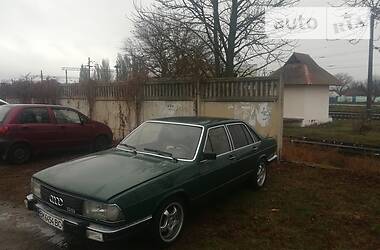 Audi 100 1981