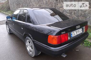 Седан Audi 100 1993 в Чернівцях