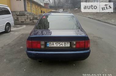Седан Audi 100 1991 в Немирові