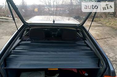 Універсал Audi 100 1988 в 