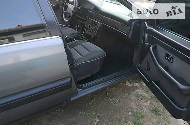 Седан Audi 100 1990 в Сокирянах