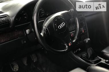 Седан Audi 100 1991 в 