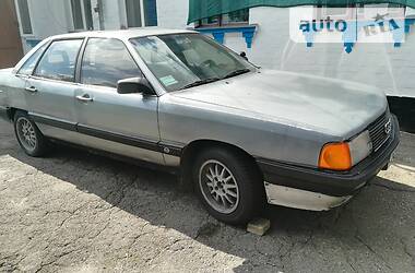 Седан Audi 100 1985 в Белой Церкви