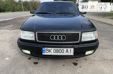 Седан Audi 100 1992 в Красилове