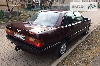 Седан Audi 100 1990 в Надворной