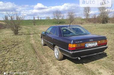 Седан Audi 100 1987 в 